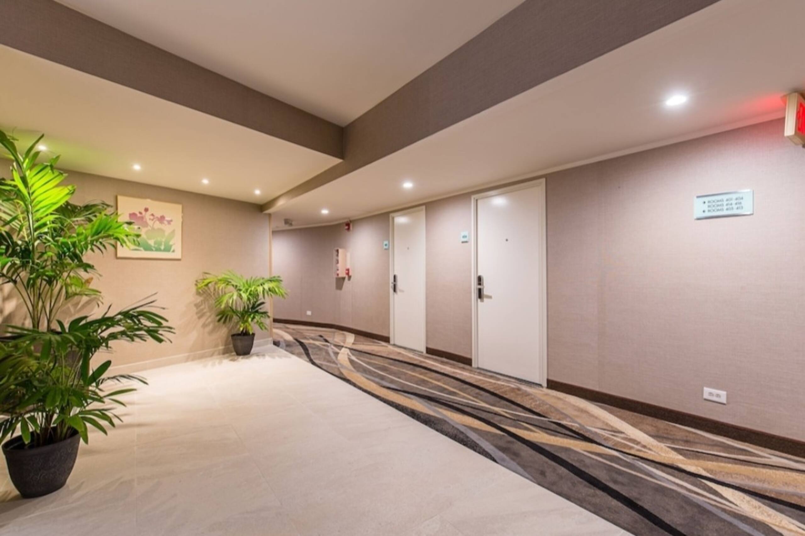 Hotel in Honolulu · ★4.33 · 1 bedroom · 2 beds · 1 private bath - Image 22