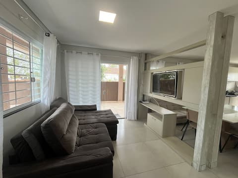 Top Airbnb: Cozy house with pool on the coast of Paraná. em Curitiba