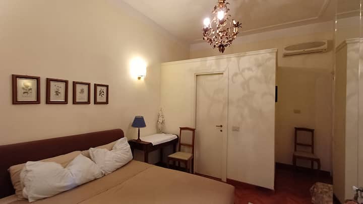 חדר זוגי עם חדר רחצה