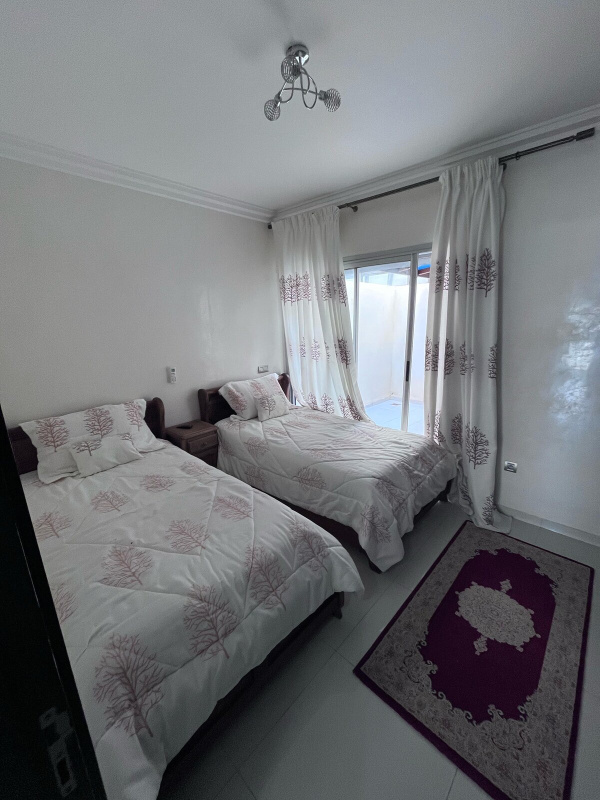 غرفة النوم 2