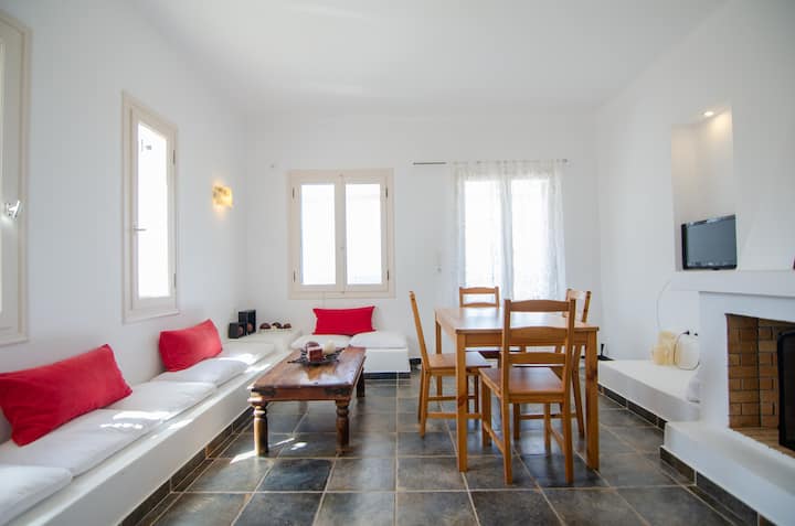 Mylopota Apartment Iv - Ios
