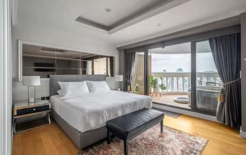 Villa Jacuzzi (49F) / Free Thai style breakfast *