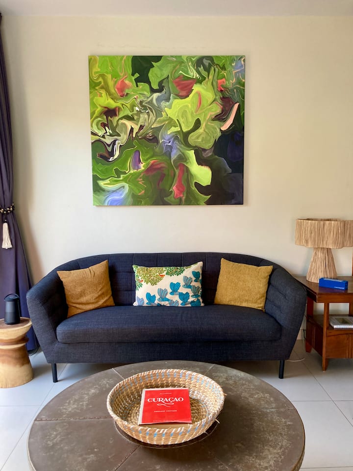 Charming 2br Otrobanda Apartment W/pool & Terrace - Curaçao
