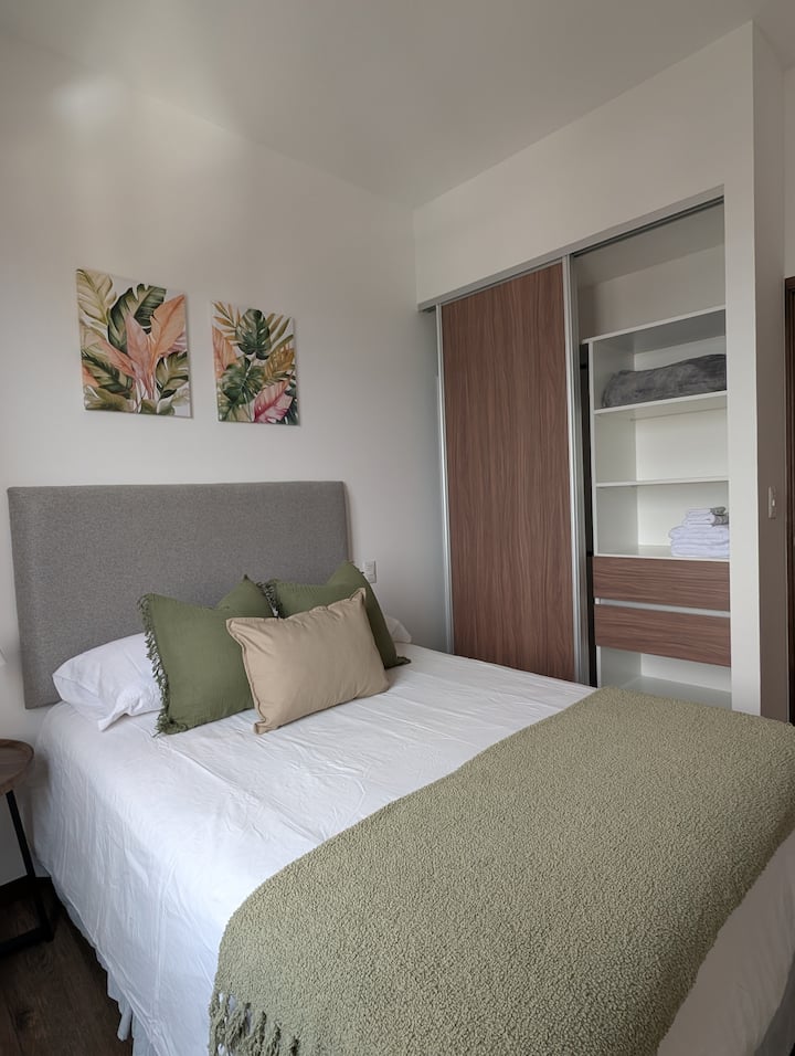 საძინებელი 1