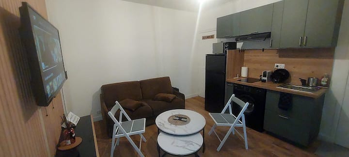 Charmant Deux Pièces Calme Près De Paris - Sèvres