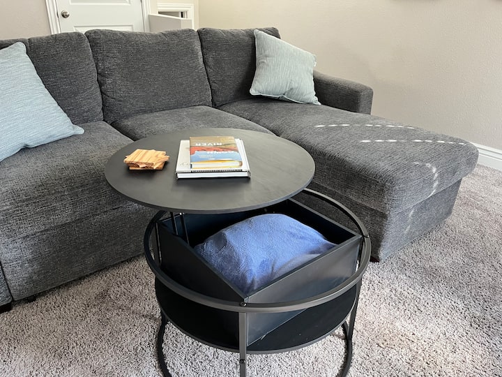 Spacious Mil Basement Apartment - Sandy, UT