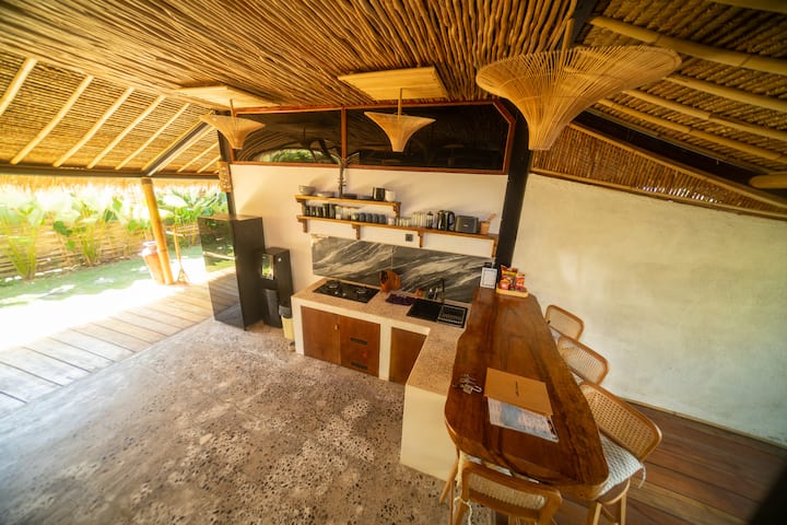 Villa Kesambi - Island Escape 2 Bdr Private Pool - Gili Islands
