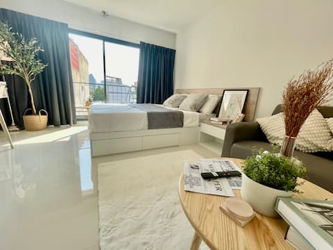 Cozy Stay! Near Chatuchak Market 817
