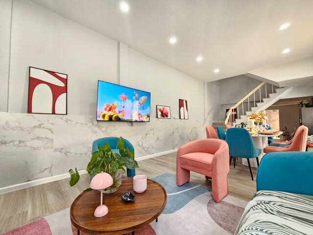 MIQ Asoke&Nana BTS/5BR Villa/Sukhumvit15 w/Bathtub gallery image 2