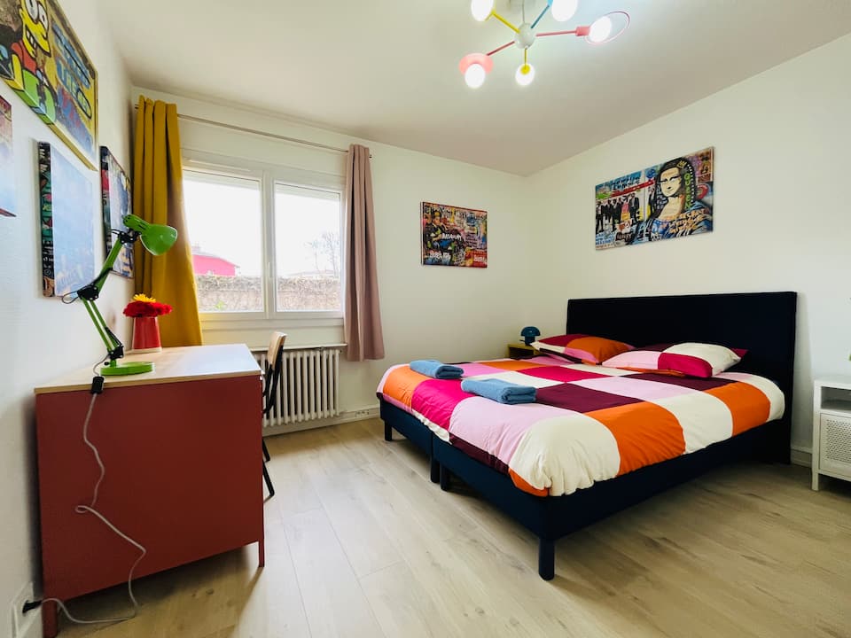 Love Pop · Garage Privatif · 2 Chambres · Coloré — photo 2