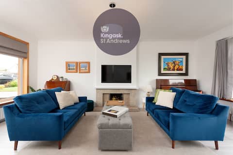 Spacious Family Home | Sleeps 10 | Parking+Garden