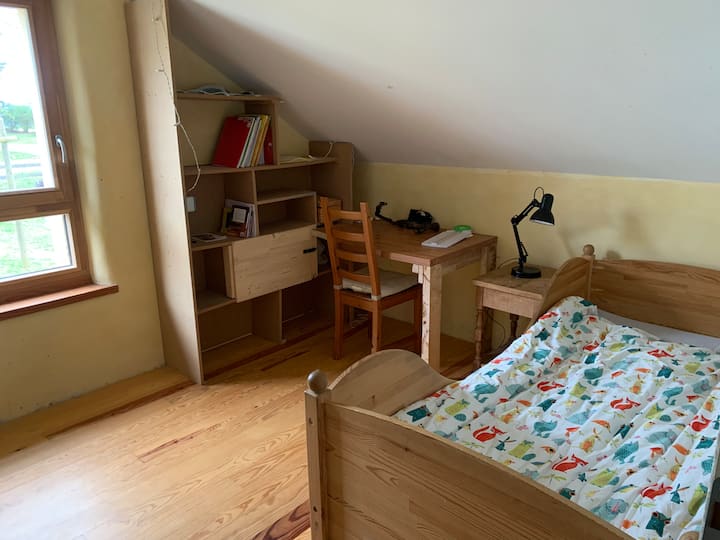 غرفة النوم 2