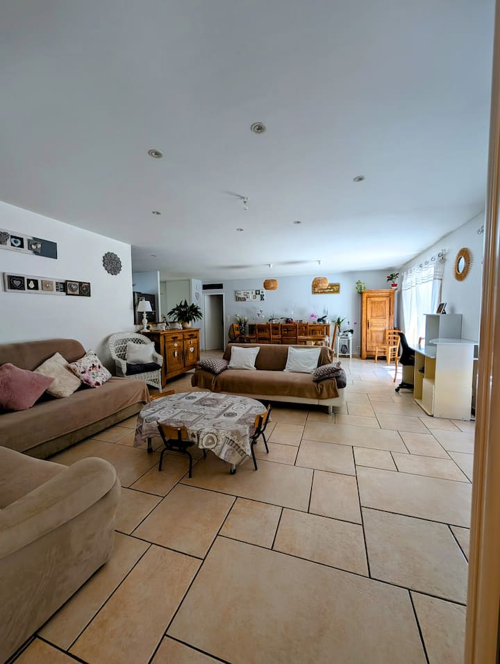 Maison De Vacances En Périgord Jardin Clos - Dordogne