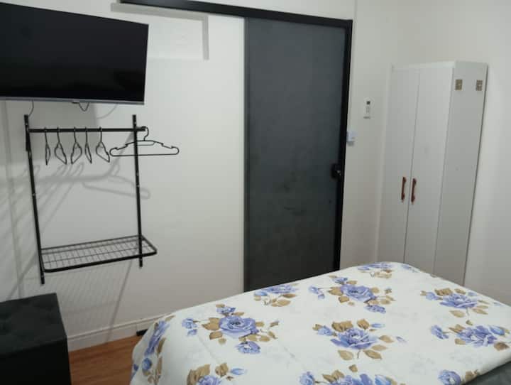 საძინებელი 1