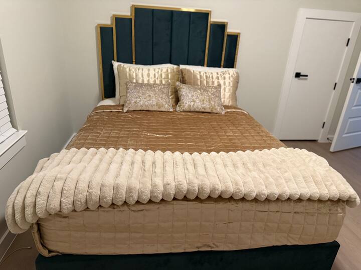 غرفة النوم 1