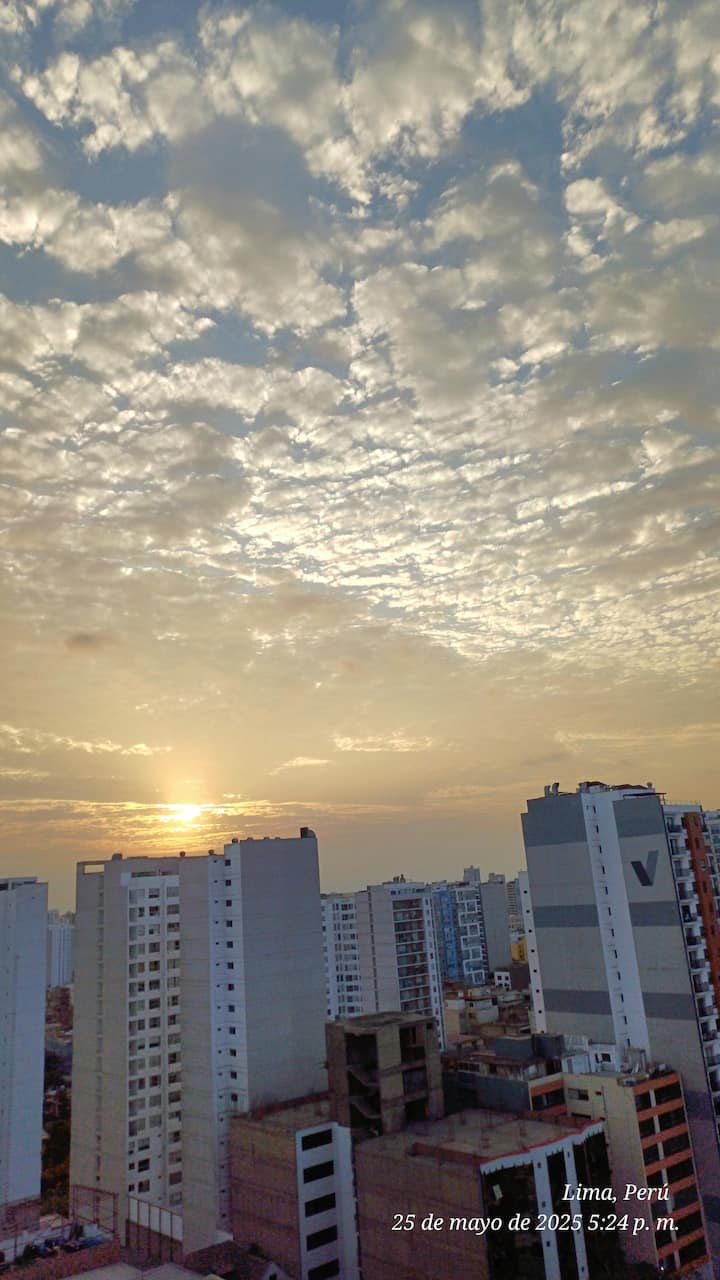 Habitaciones Privadas En Apartamento/ Backpackers - Lima