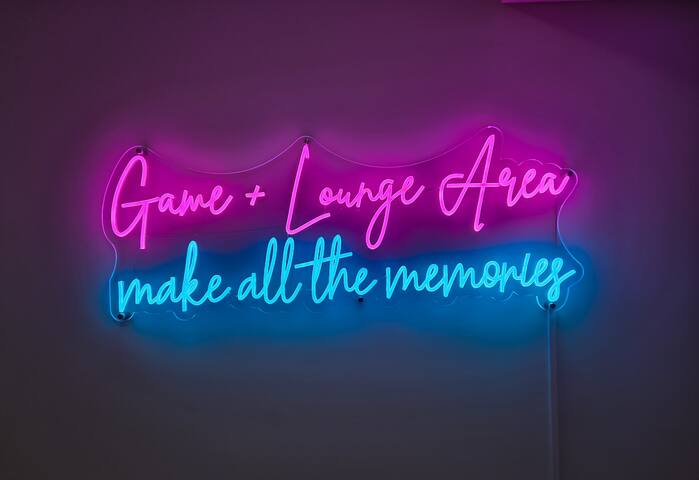 Modern 4BR w/ Yard+Gameroom|PATH+Bus Access to NYC gallery image 5