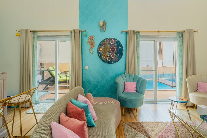 Living room image 3