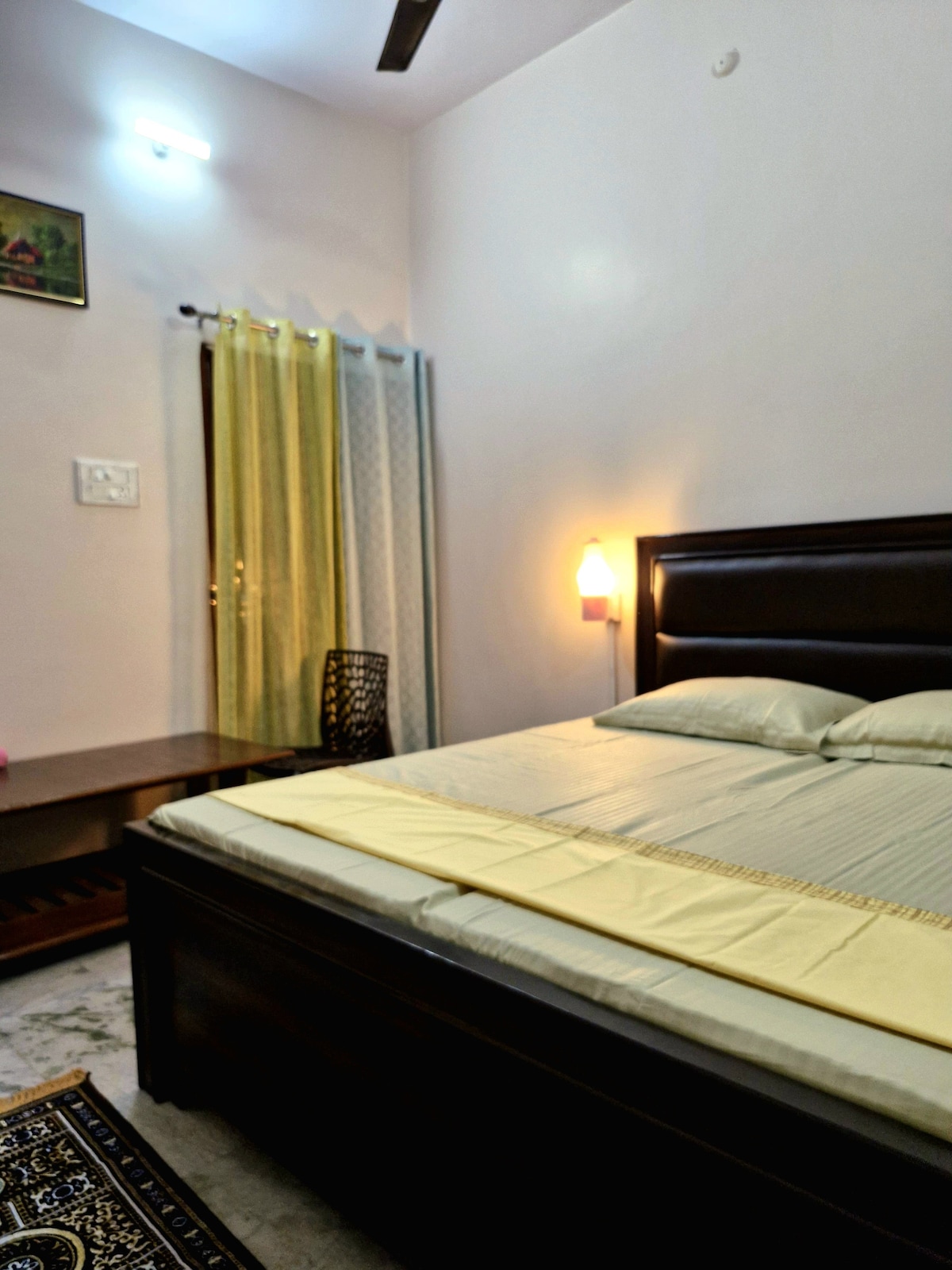 საძინებელი 1