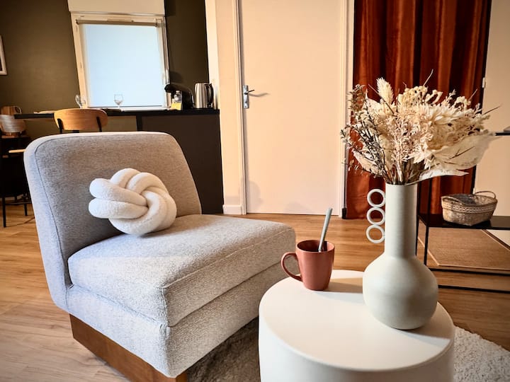 Le Braseo, Joli Studio Avec Parking à Rennes - Aéroport Rennes Bretagne (RNS)