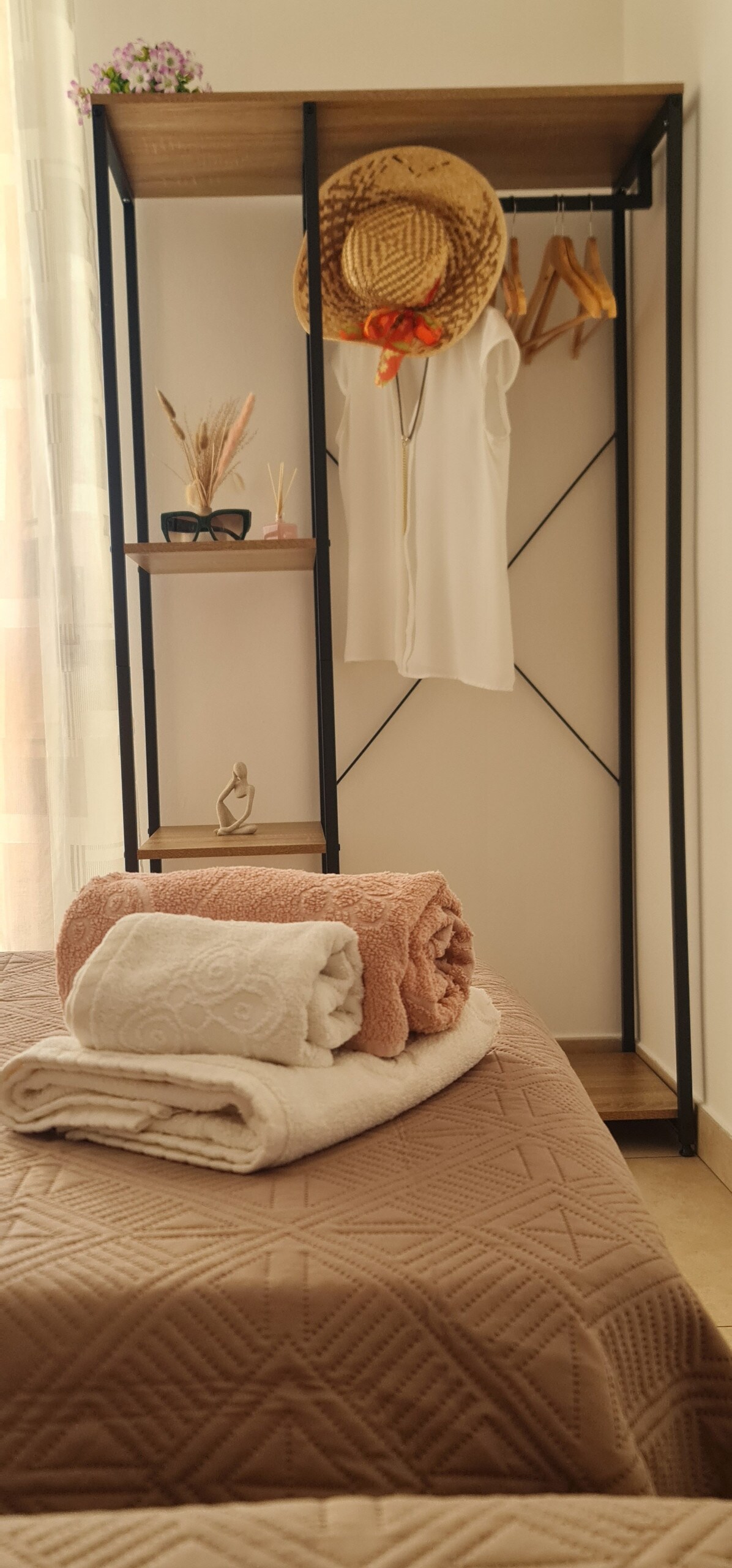 غرفة النوم 1