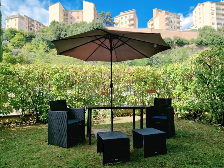 500 M From Piazza Del Campo + Parking + Ztl Free - Siena