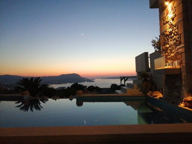 Villa vue mer piscine chauffée gallery image 5