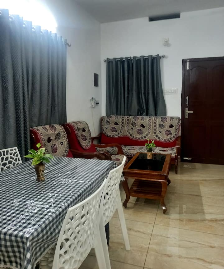 Entire Home | Ac, Wifi | Thaikkatussery, Thrissur - Thrissur