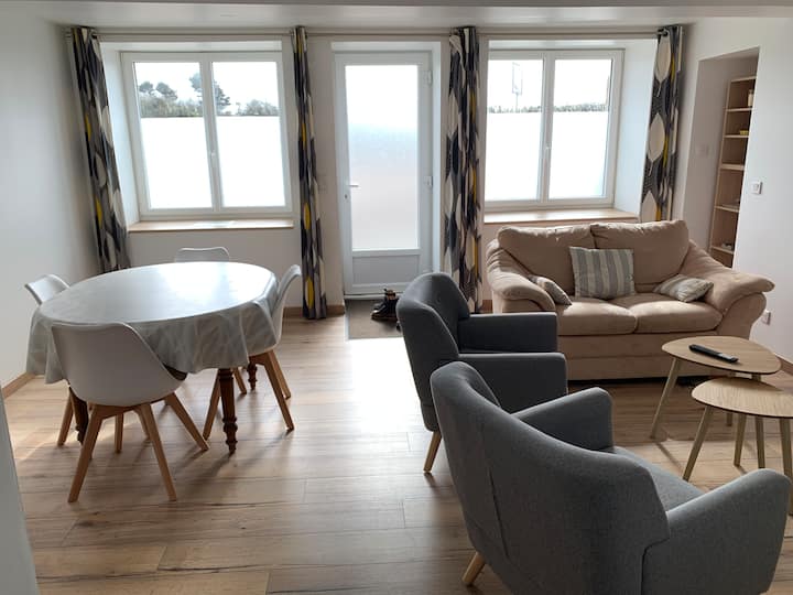 Maison En Pierres - Proche Mer - Centrale EDF