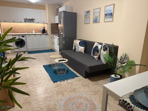 Top Airbnb: Cozy spacious apartment in Varna in Приморски