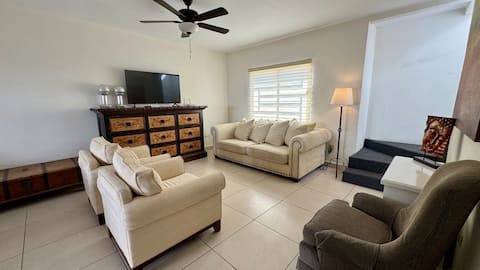 Elegant and comfortable house 3 min USA - Invoice