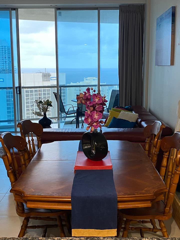 Luxurious Beachside Lifestyle 27th Floor - Gold Coast