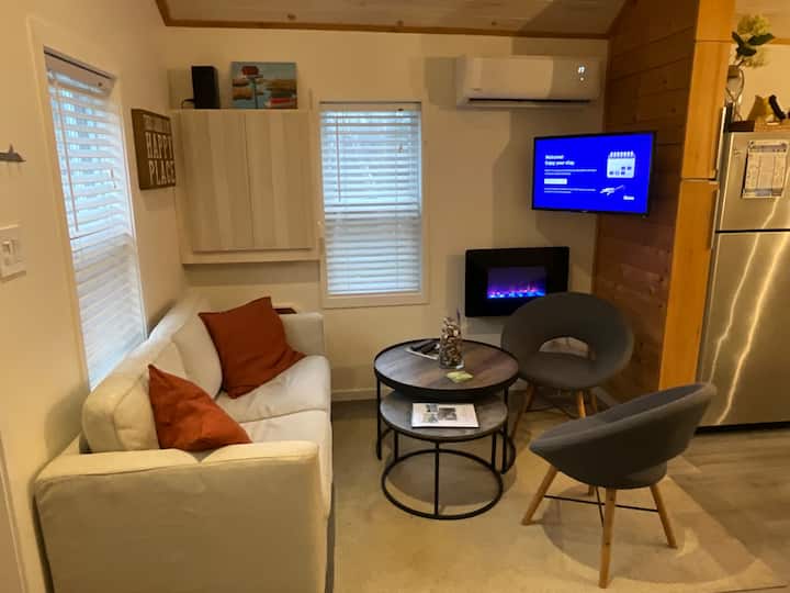 Summerville Beach Cottage - Nova Scotia