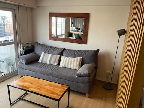 Top performing Airbnb: Stuart's Apartment in La Perla