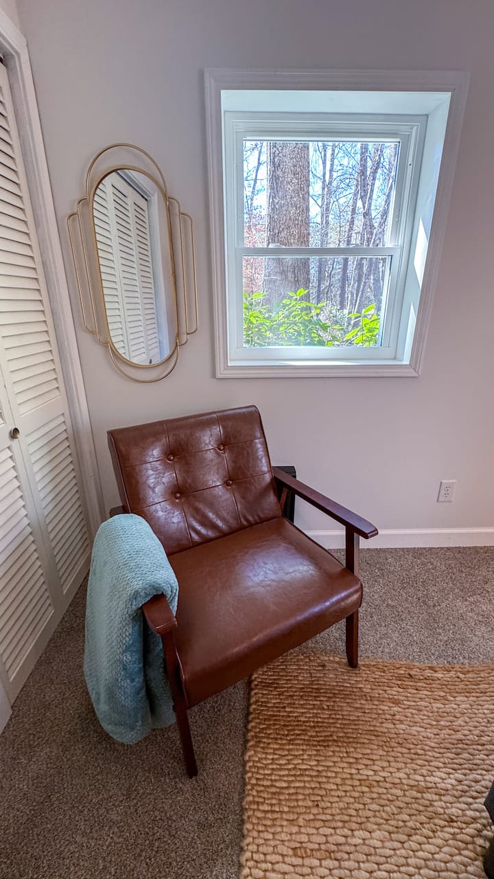 Forest Getaway 5 Mins To Clemson- Private Entrance - Clemson, SC