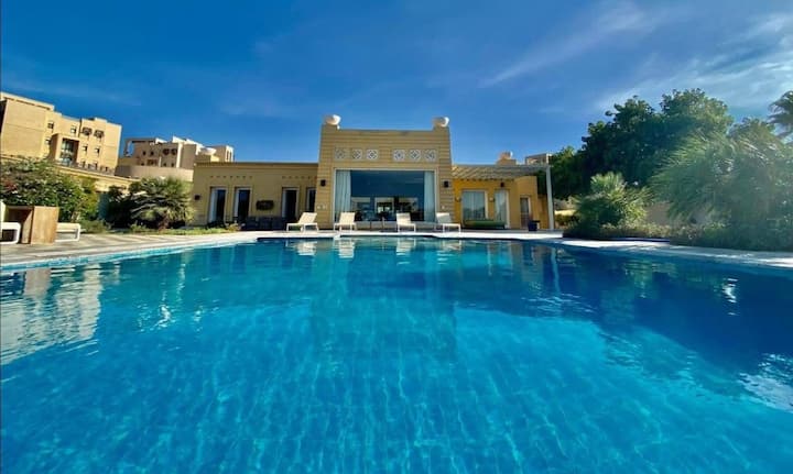 Abu Tig Marina Palace 4br Private Pool - Hurghada