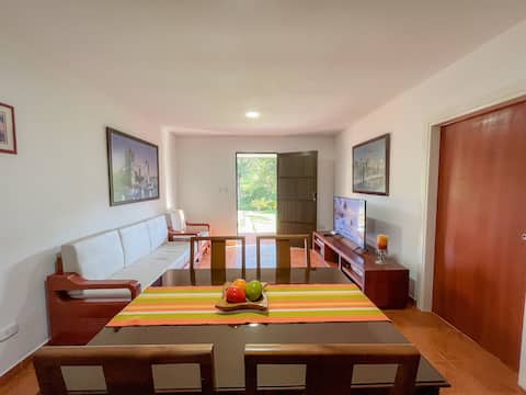 Popular Airbnb listing: Cabin 5 minutes from Pereira with a private lake in Dosquebradas