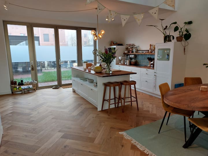 Sfeervolle Gezinswoning Nijmegen - Nijmegen