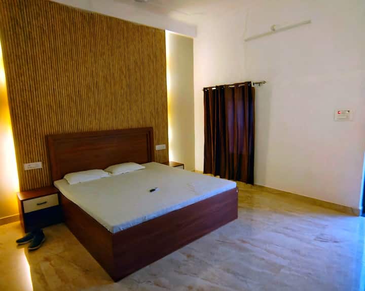 The Vindhya Guesthouse - Mirzapur