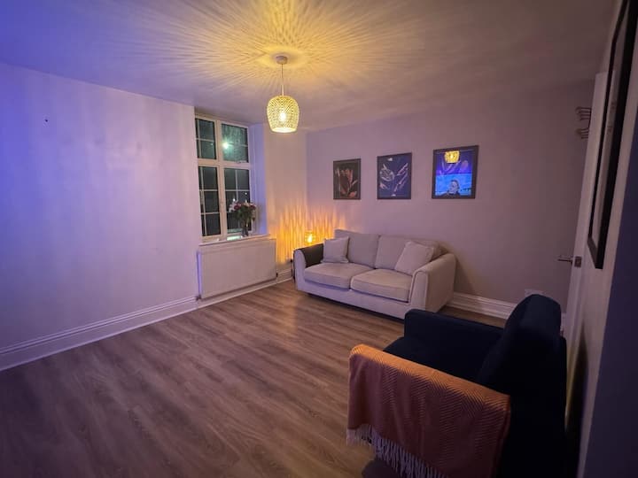 Large Town Centre Apartment - Long Term Available - Royal Tunbridge Wells