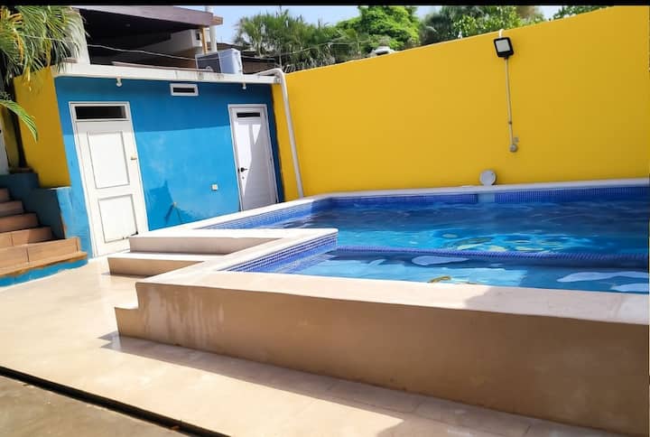 Chalet Para Vacacionar, Puerto Con Piscina - Puerto San José
