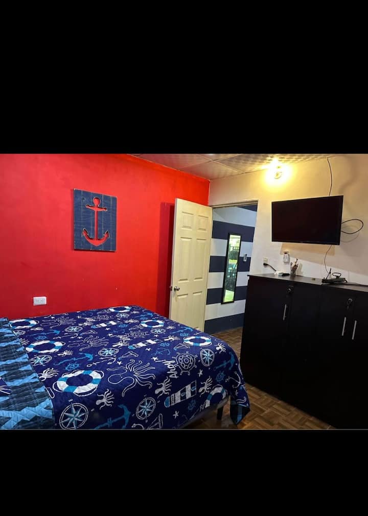 Chalet Para Vacacionar, Puerto Con Piscina - Puerto San José