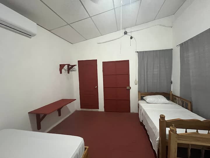 საძინებელი 1