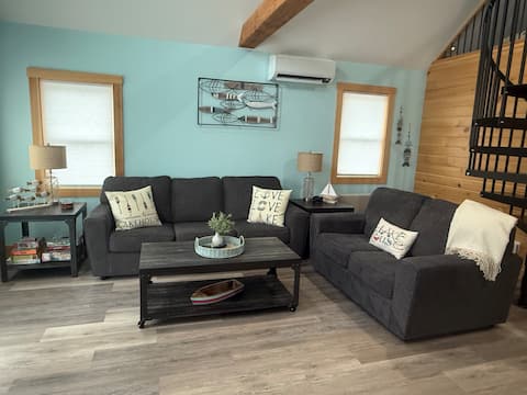 Top performing Airbnb: Sennebec Pond Cabins- Cabin #3 in Maine