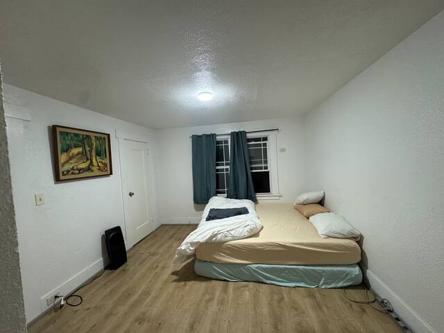 Rose Garden gallery image 3