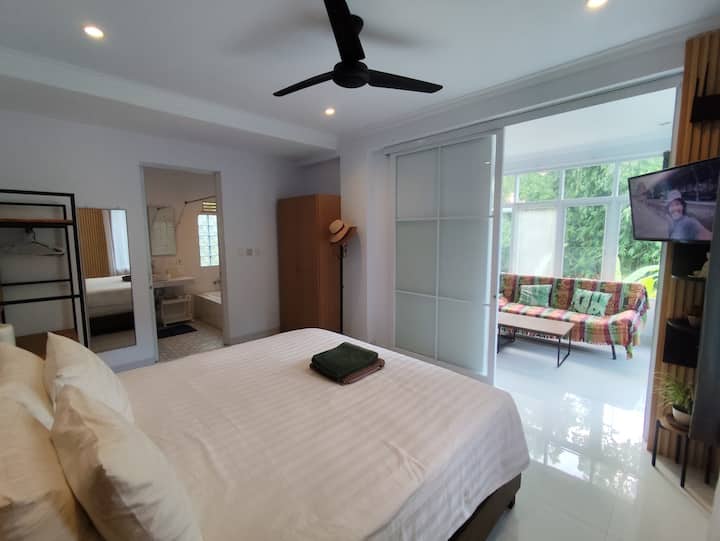 Umahkoming - R2 Bright House With Jungle View - Australia