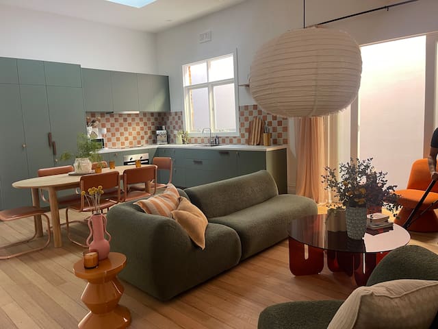 Luxe designer family home in the buzz