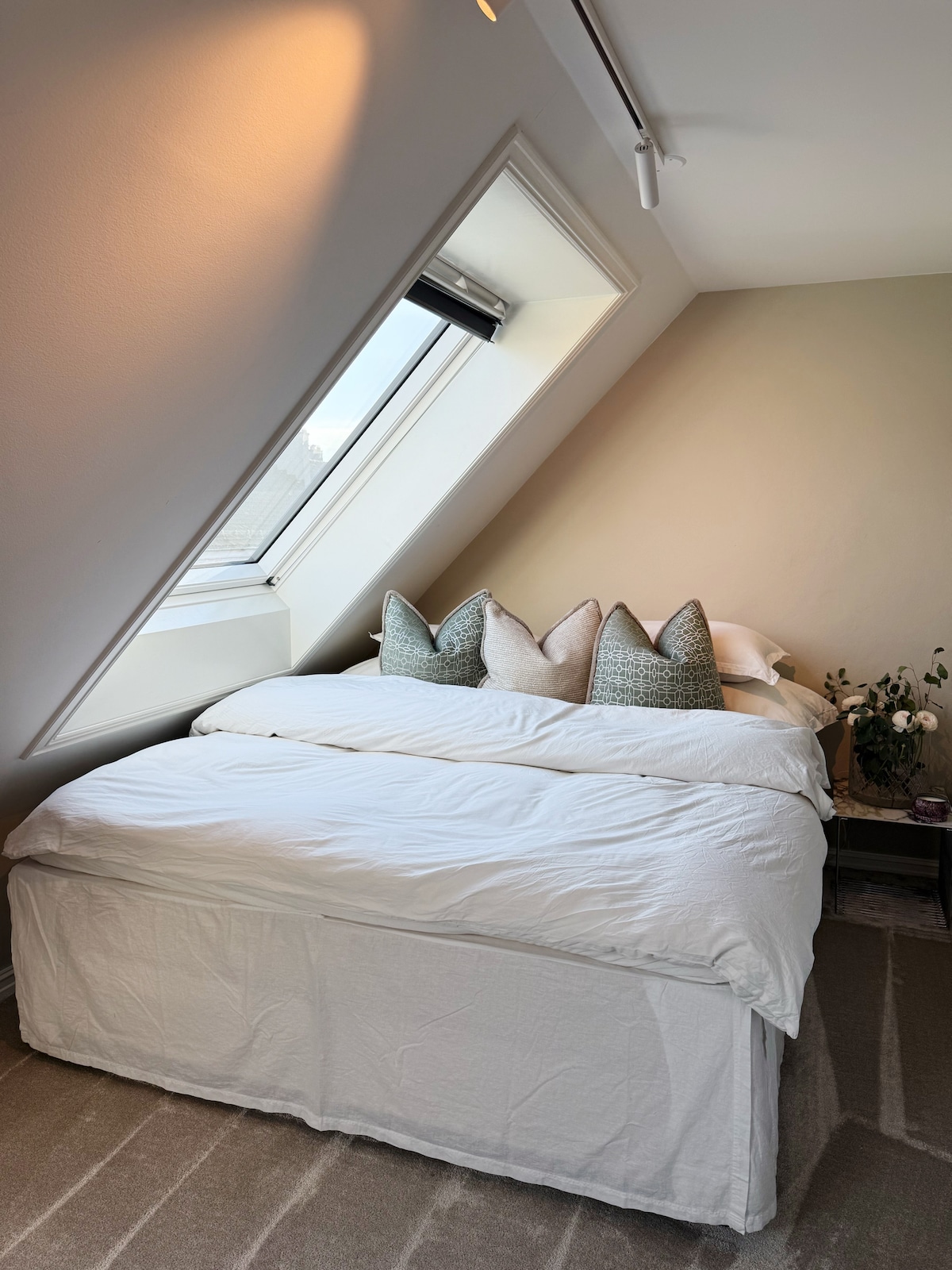 საძინებელი 1