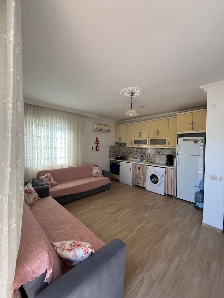 "Yücel Baba Apart" Denize 30mt. Kiralık Ev - Bozburun