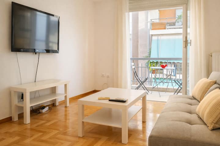 Apartment In Keramikos - Near Ancient Center - Athen